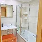 Villamar Planta Baja شقة *